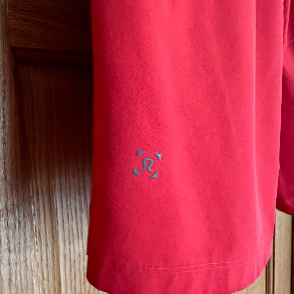 Lululemon Zeroed In Linerless Short 7” - Picture 3 of 3